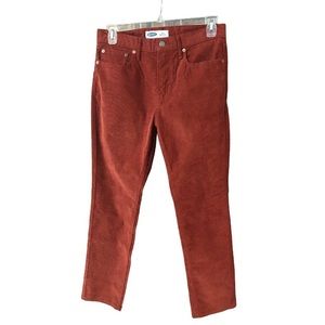 NWOT Old Navy thin wale corduroy jeans, 32x30, Rust colored.